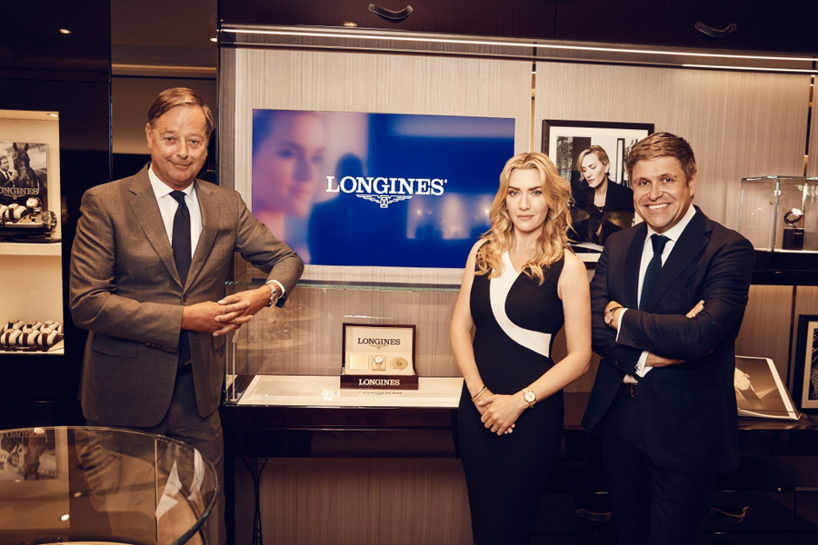 Beim Launch der Flagship Heritage by Kate Winslet: Charles Villoz, Longines Vice President Sales, Kate Winslet und Juan-Carlos Capelli, Longines Vice President and Head of International Marketing (von links)
